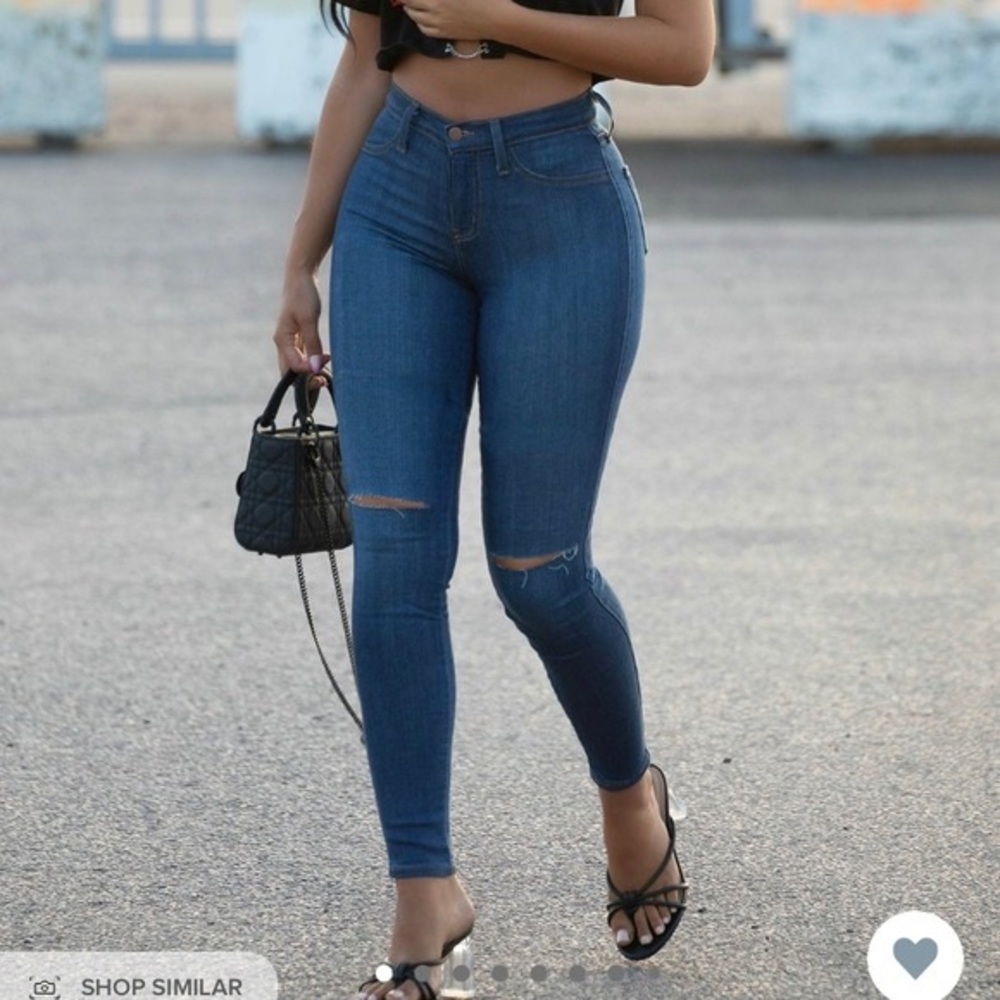 Fashion Nova canopy jeans